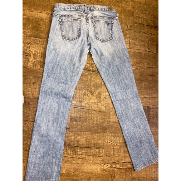 Guess Light Jeans 👖 - Picture 2 of 4